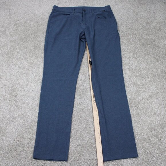 Travis Mathew Golf Pants Mens 33 Blue Polyester Stretch Flat Front w/ 34" inseam - Picture 3 of 12